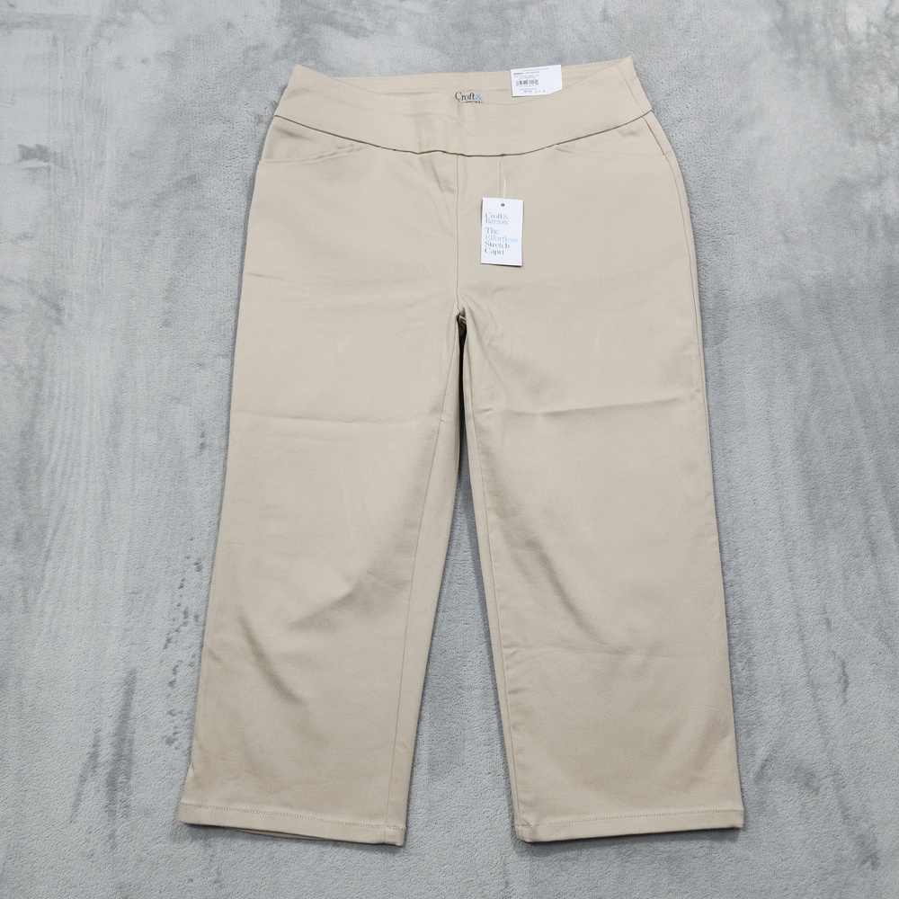 NEW Croft & Barrow Pants Womens 8 Beige Effortless Stretch Capri Pull On Twill